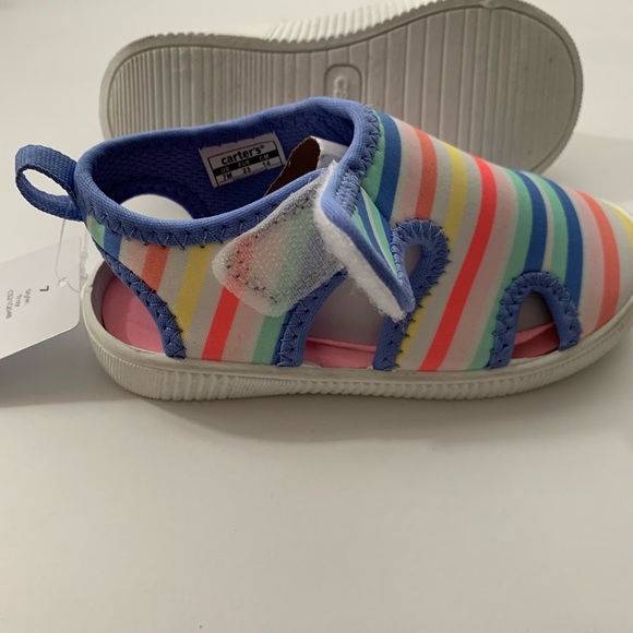 Carter’s girls Water shoes/sandal size 6 or 7 multi color - Picture 6 of 15